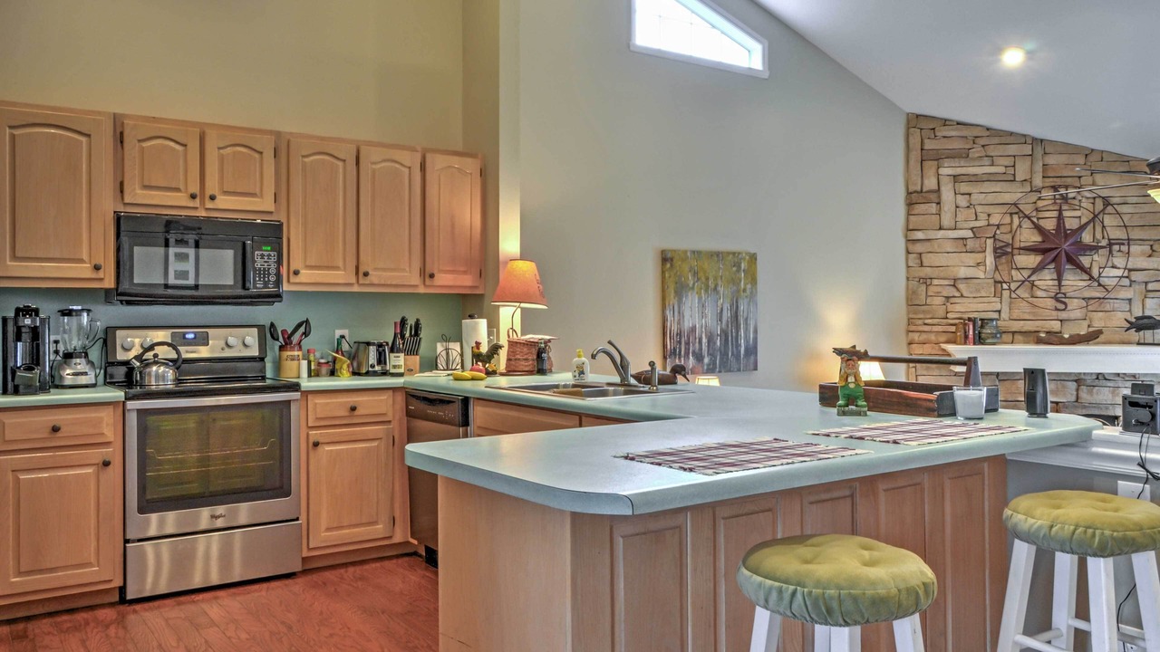 Photo of Kitchen in Hiawassee