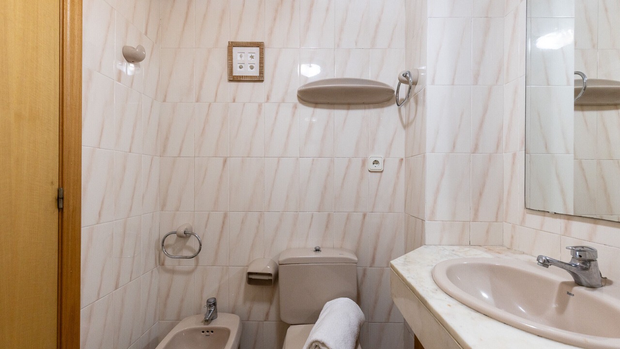 Photo of Bathroom in Salou City Centre