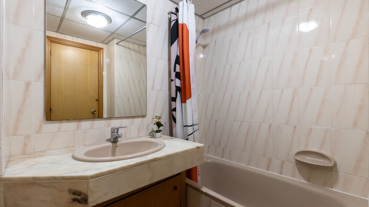 Photo of Bathroom in Salou City Centre