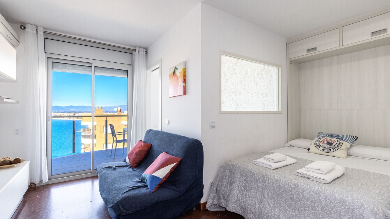 Photo of Bedroom in Salou City Centre
