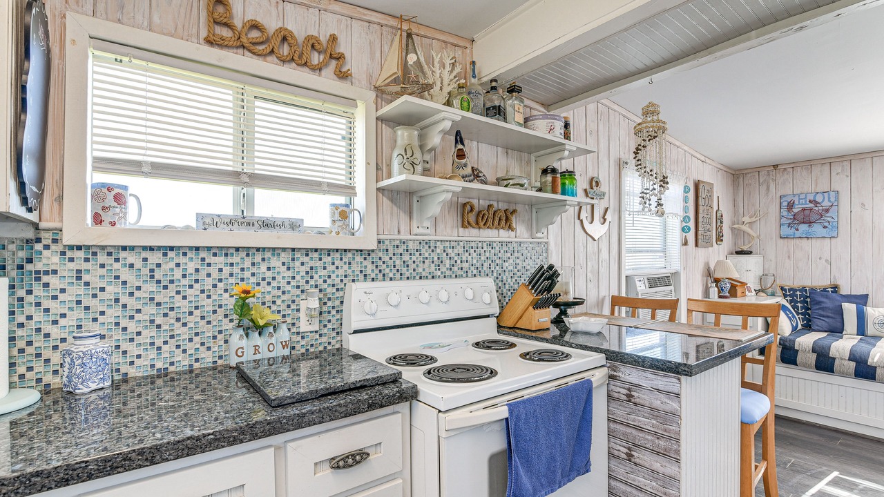 Photo of Kitchen in Surfside Beach
