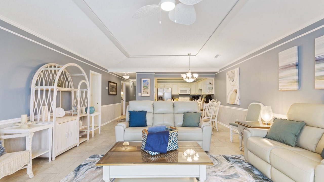 Photo of Livingroom in Surfside Beach