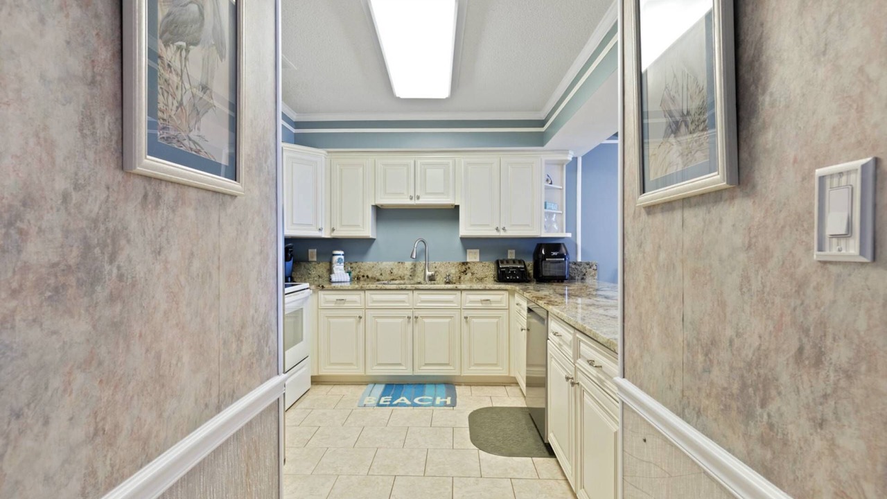 Photo of Kitchen in Surfside Beach