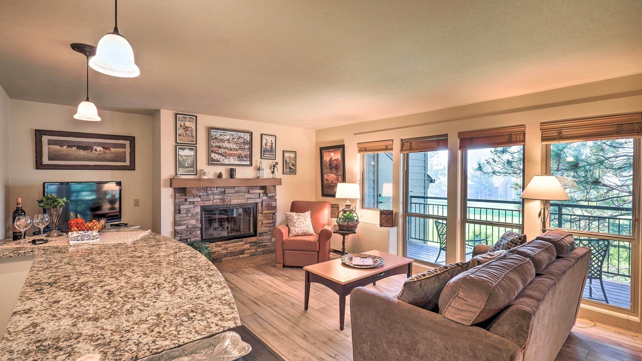 Photo of Livingroom in Bend