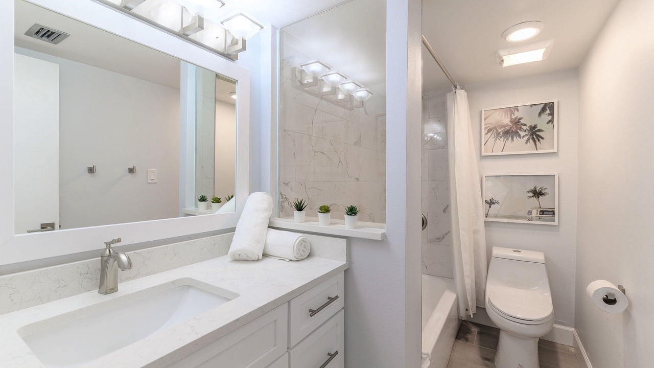 Photo of Bathroom in Avon By The Sea