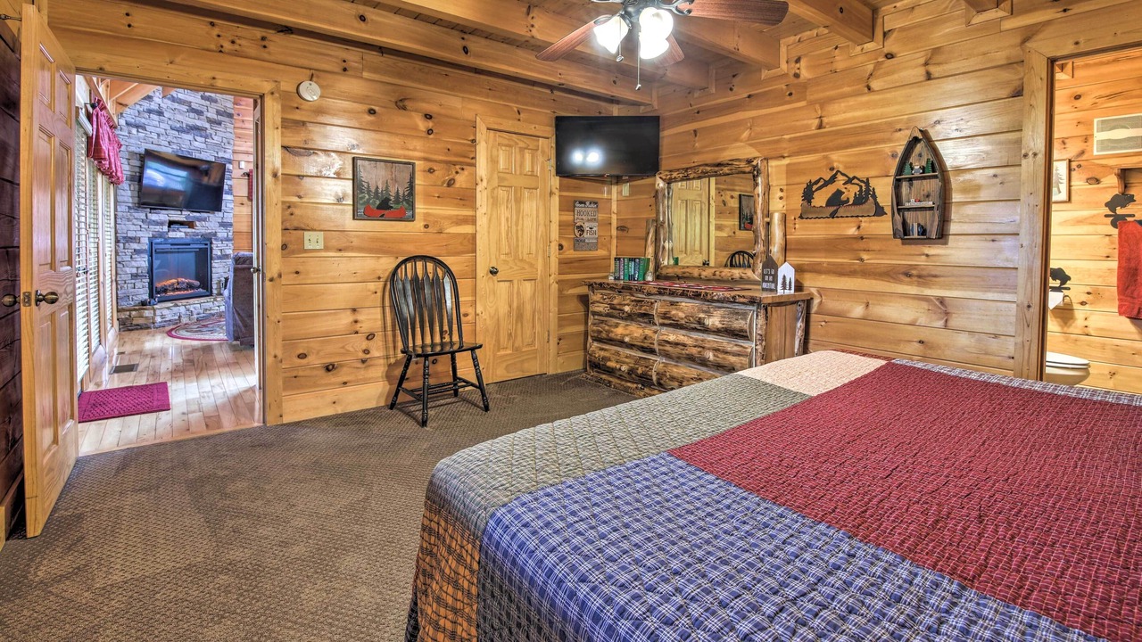 Photo of Bedroom in Sevierville