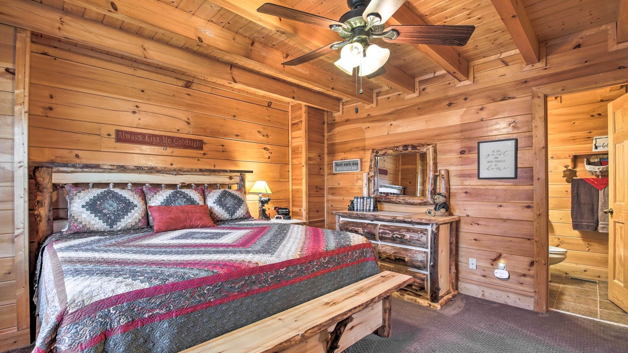 Photo of Bedroom in Sevierville