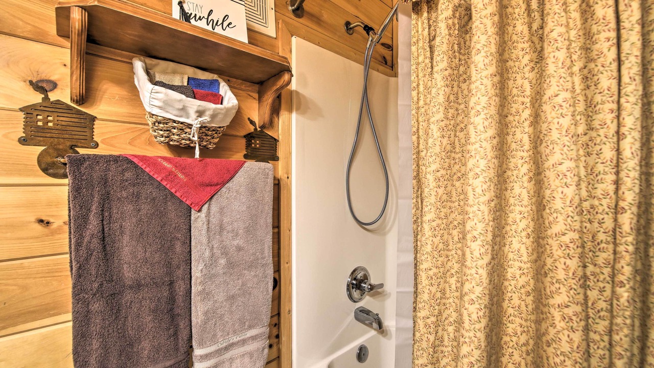 Photo of Bathroom in Sevierville