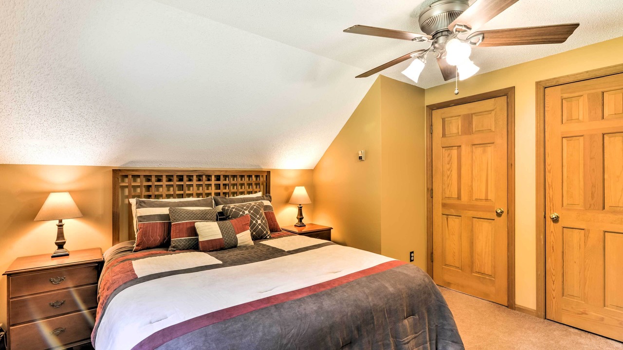 Photo of Bedroom in Black Mountain