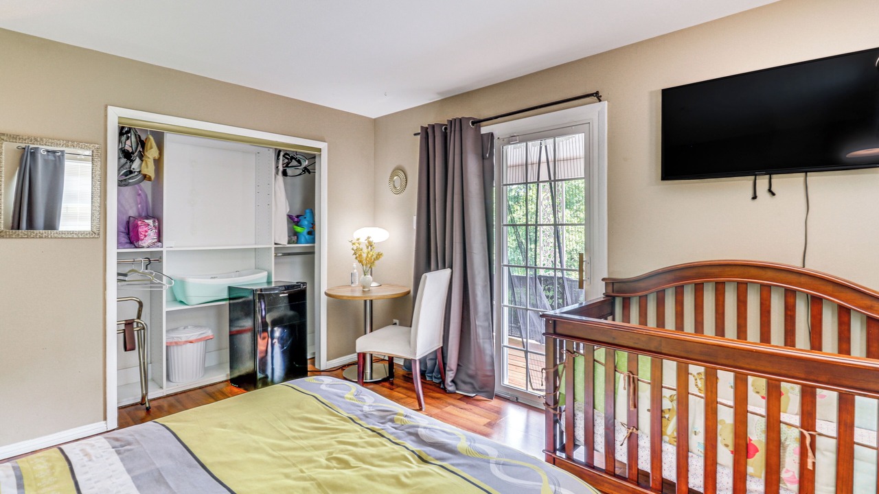 Photo of Bedroom in Black Jack