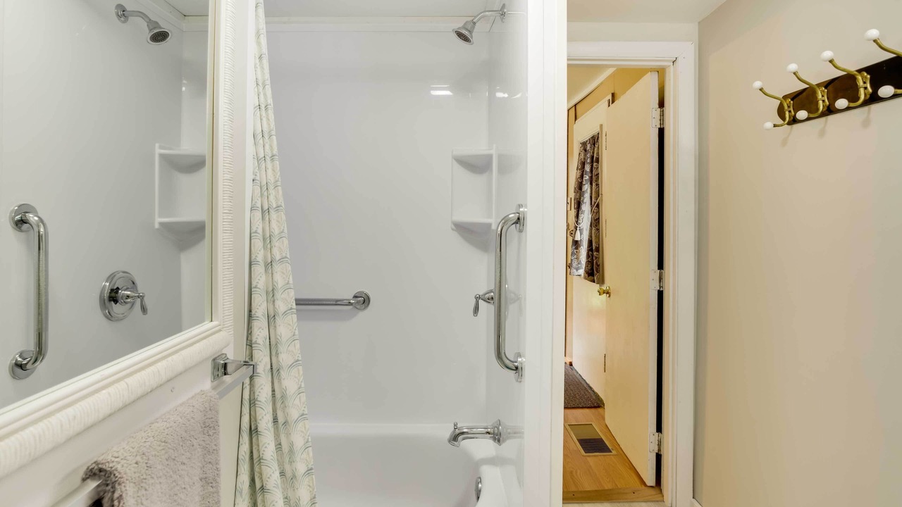 Photo of Bathroom in Winthrop