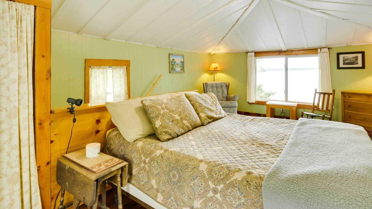 Photo of Bedroom in Winthrop