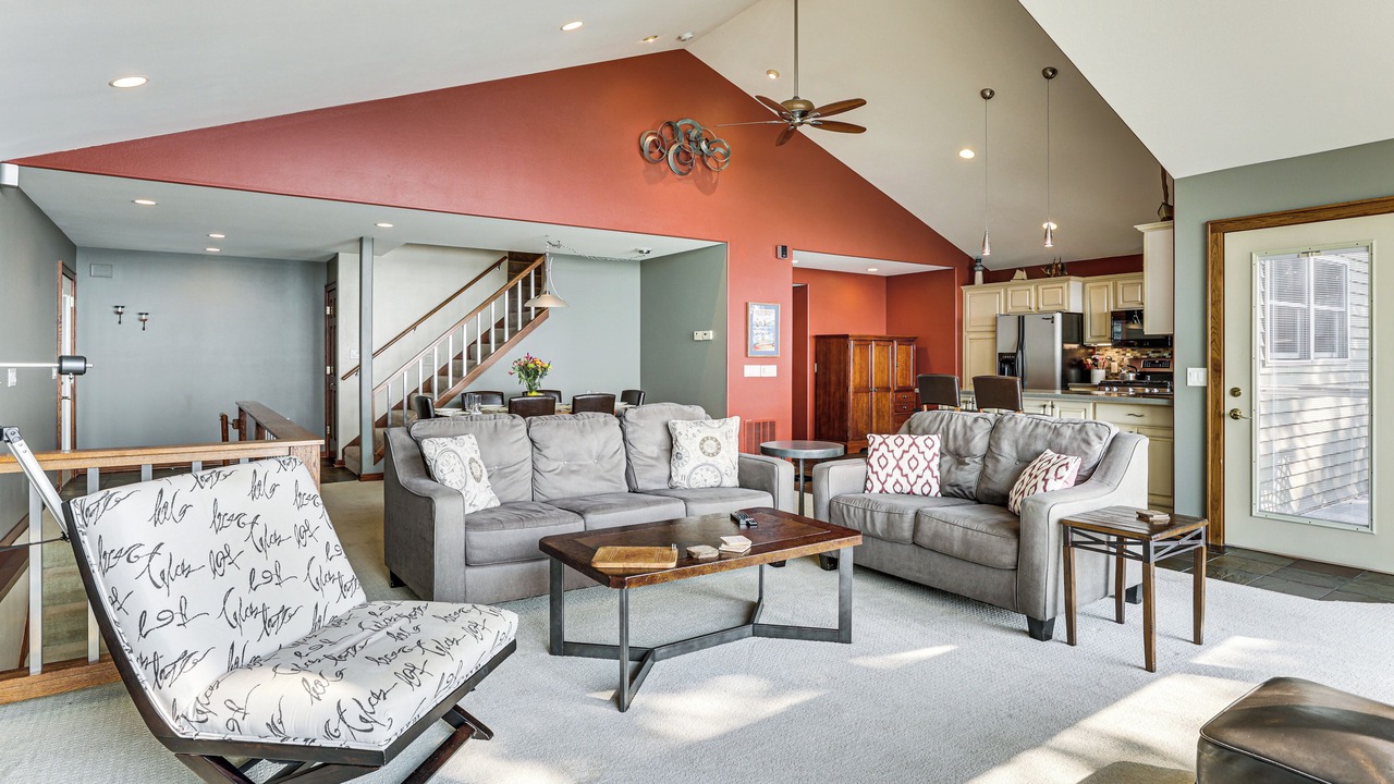 Photo of Livingroom in Lake Koshkonong