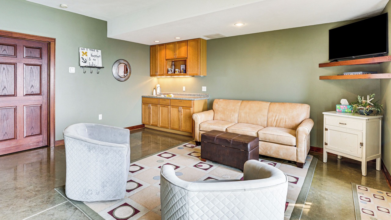 Photo of Livingroom in Lake Koshkonong
