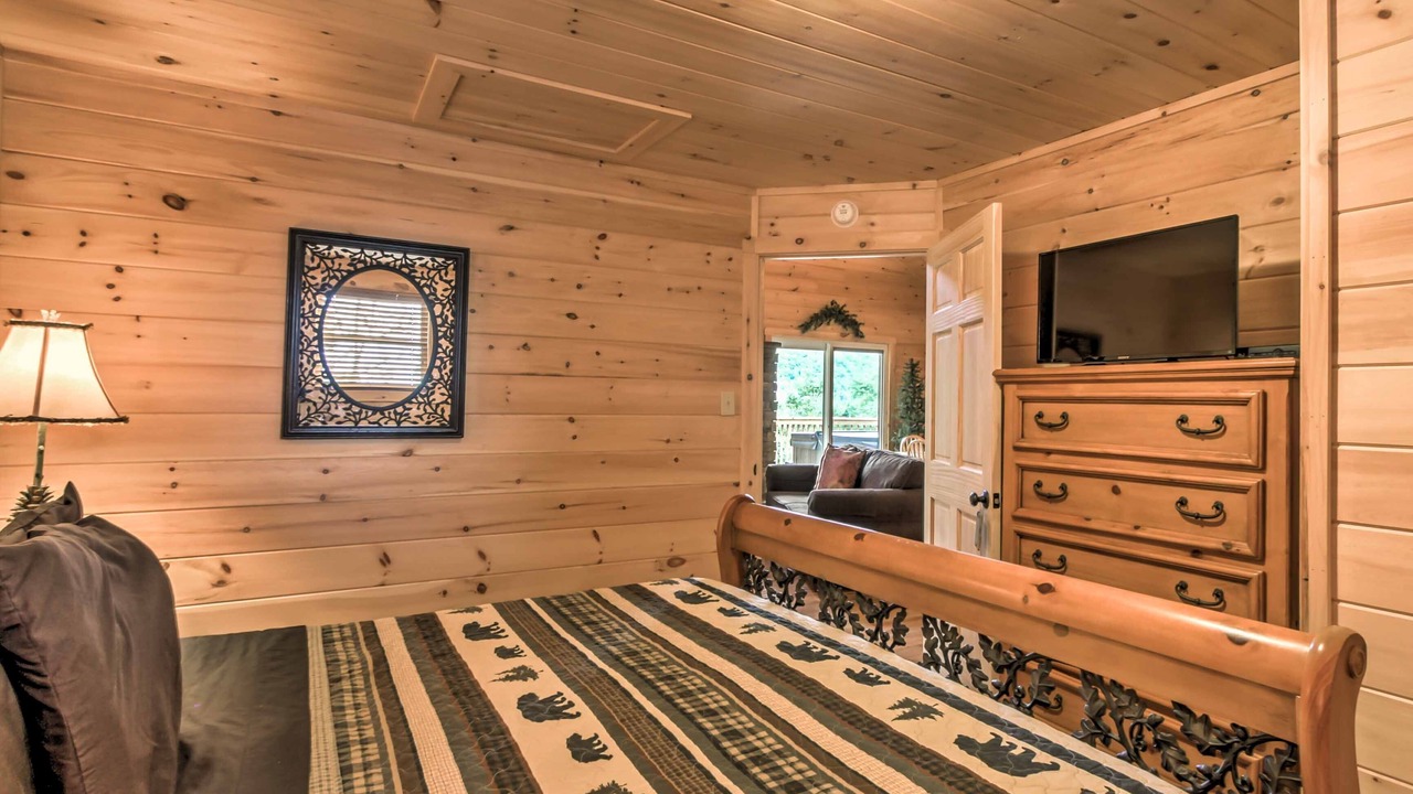 Photo of Bedroom in Sevierville