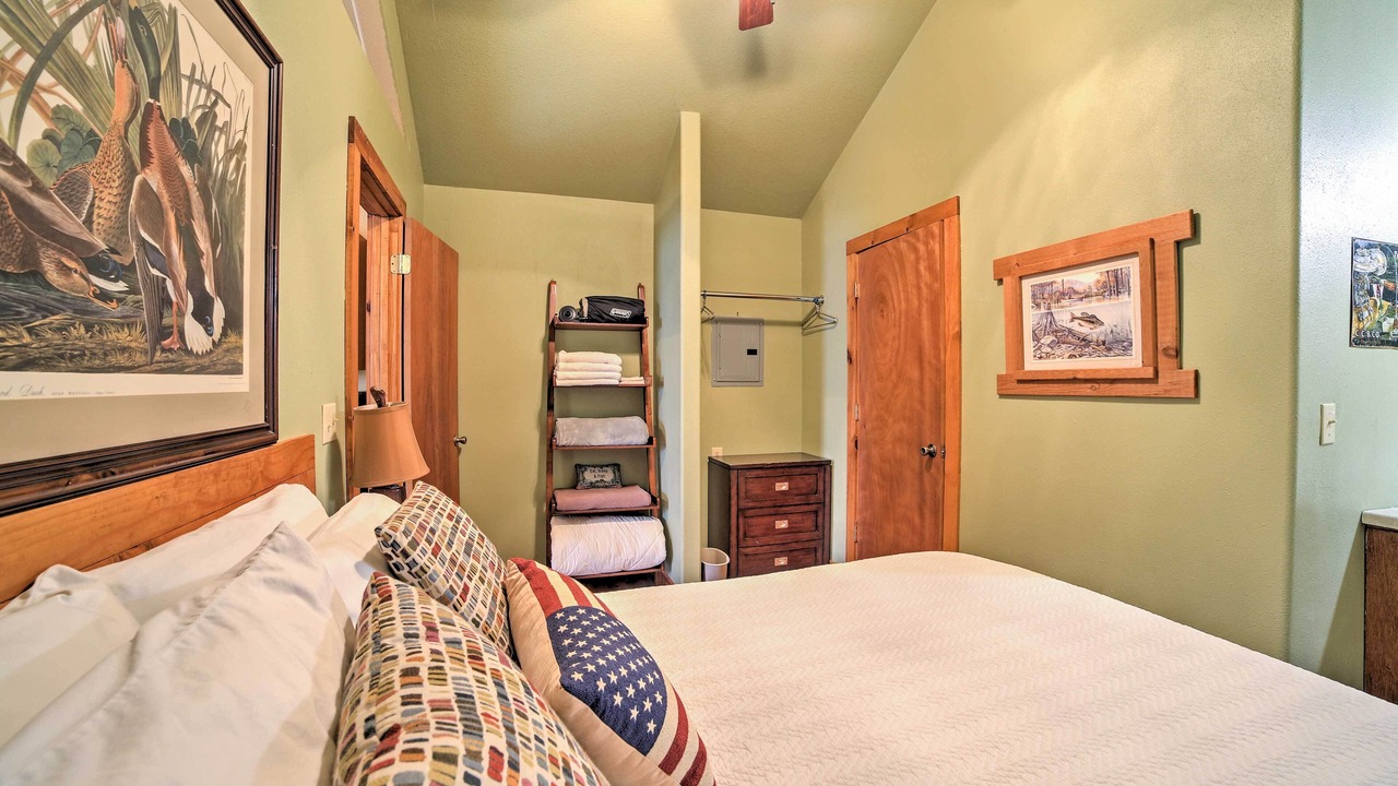 Photo of Bedroom in Table Rock