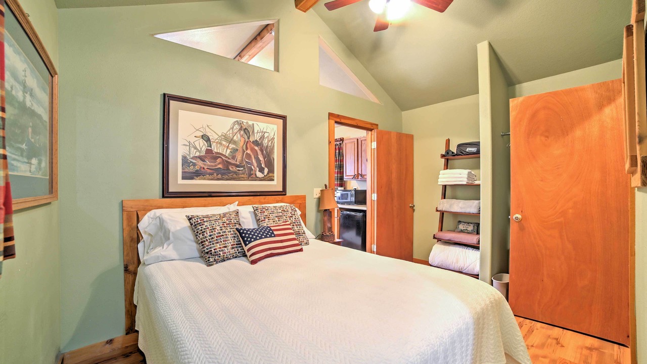 Photo of Bedroom in Table Rock