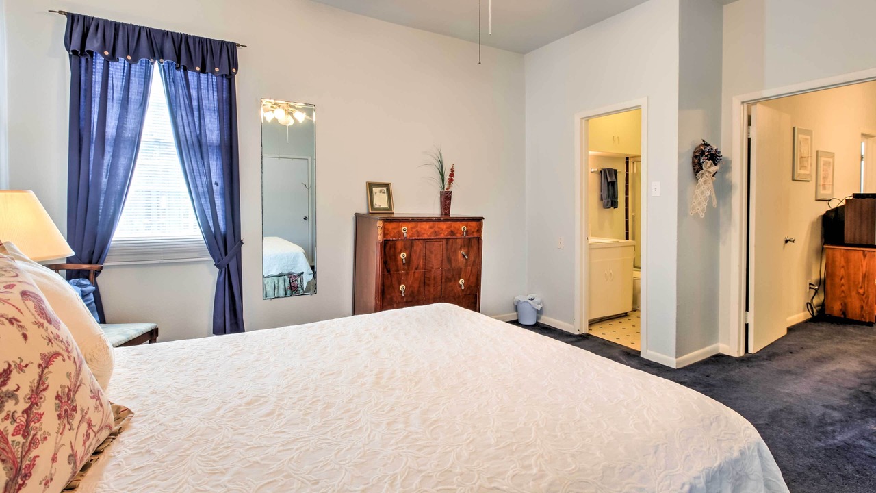 Photo of Bedroom in San Jacinto