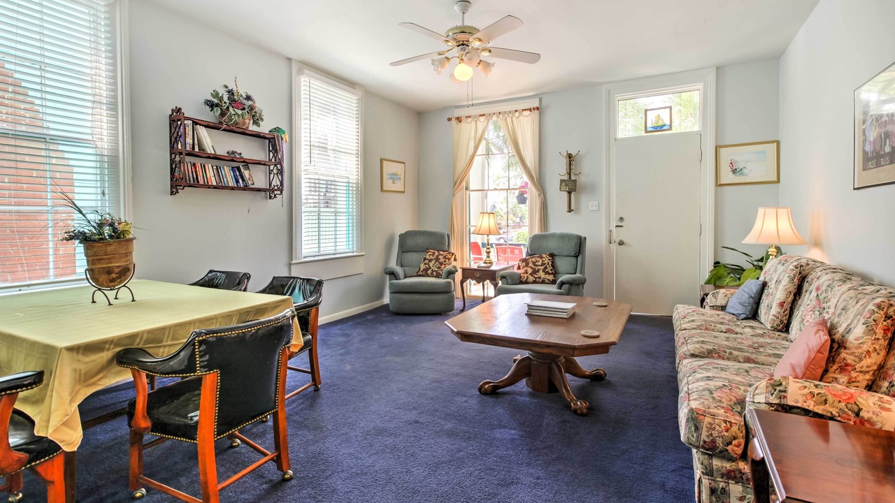 Photo of Livingroom in San Jacinto