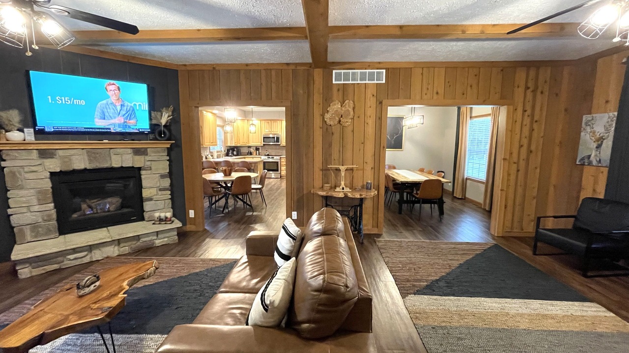 Photo of Livingroom in Spring Brook
