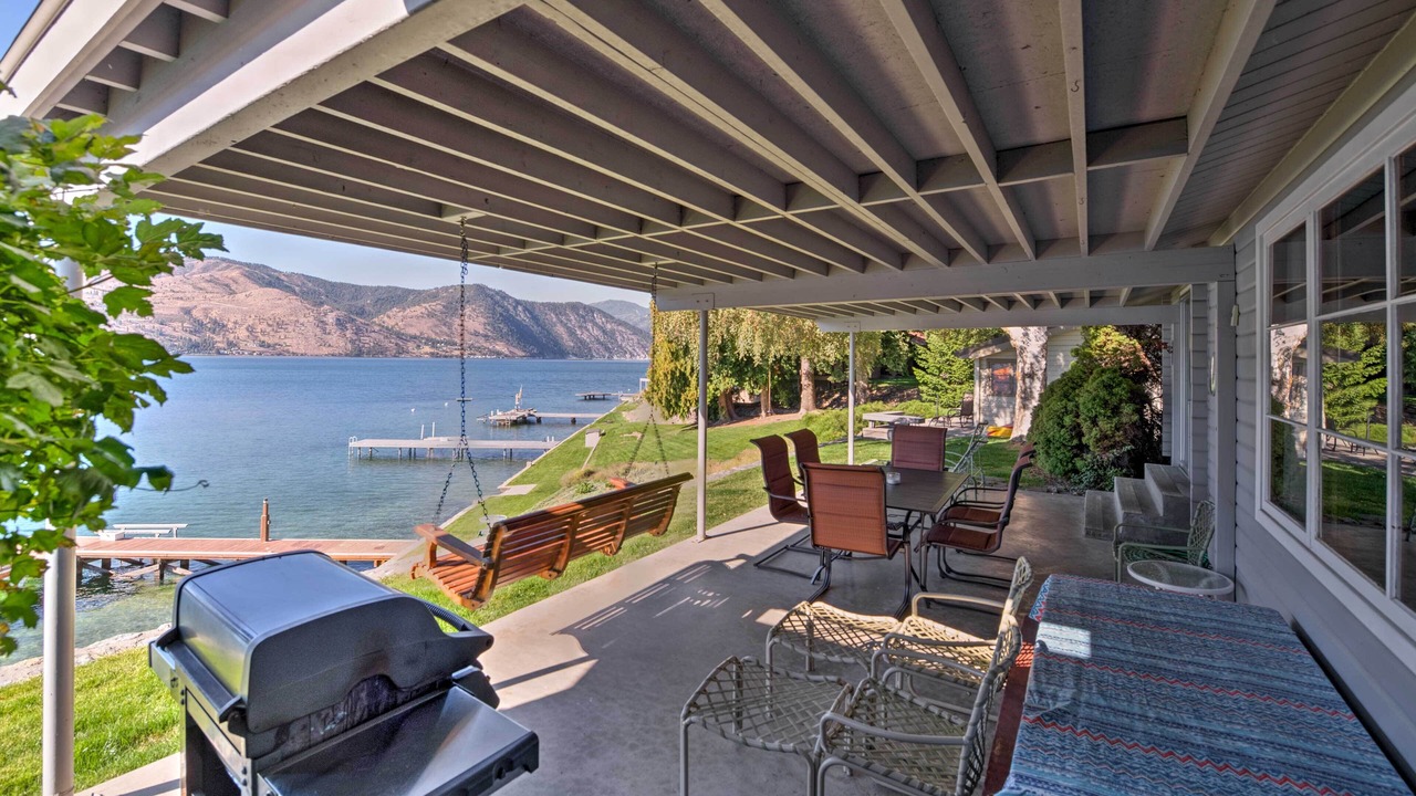 Photo of Others in Manson