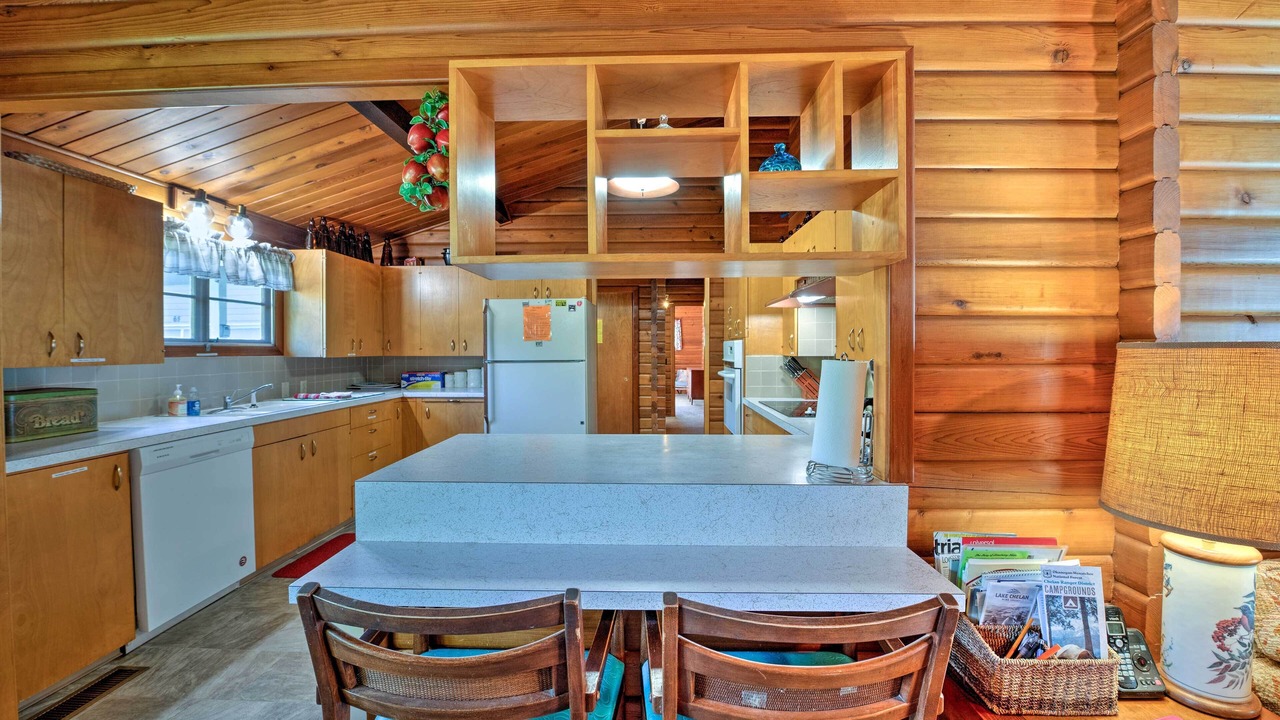 Photo of Others in Manson