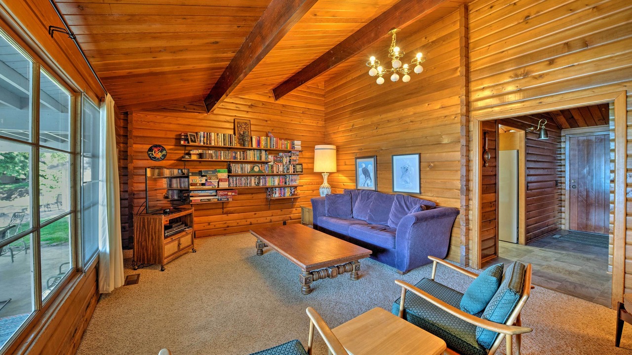 Photo of Bedroom in Manson