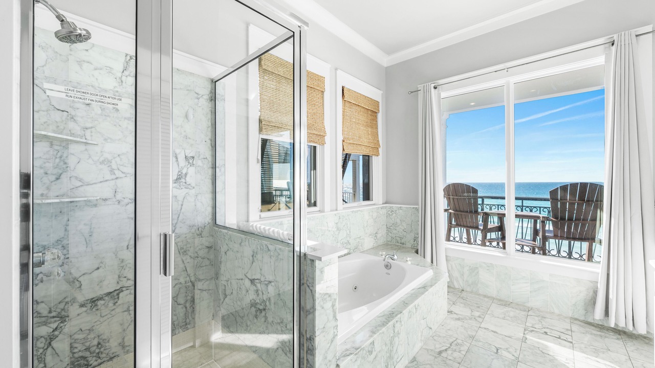 Photo of Bathroom in Delos
