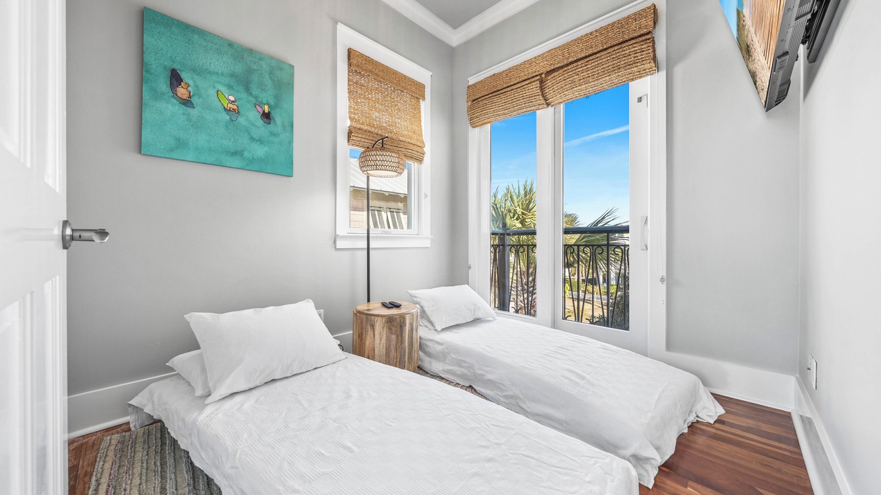 Photo of Bedroom in Delos