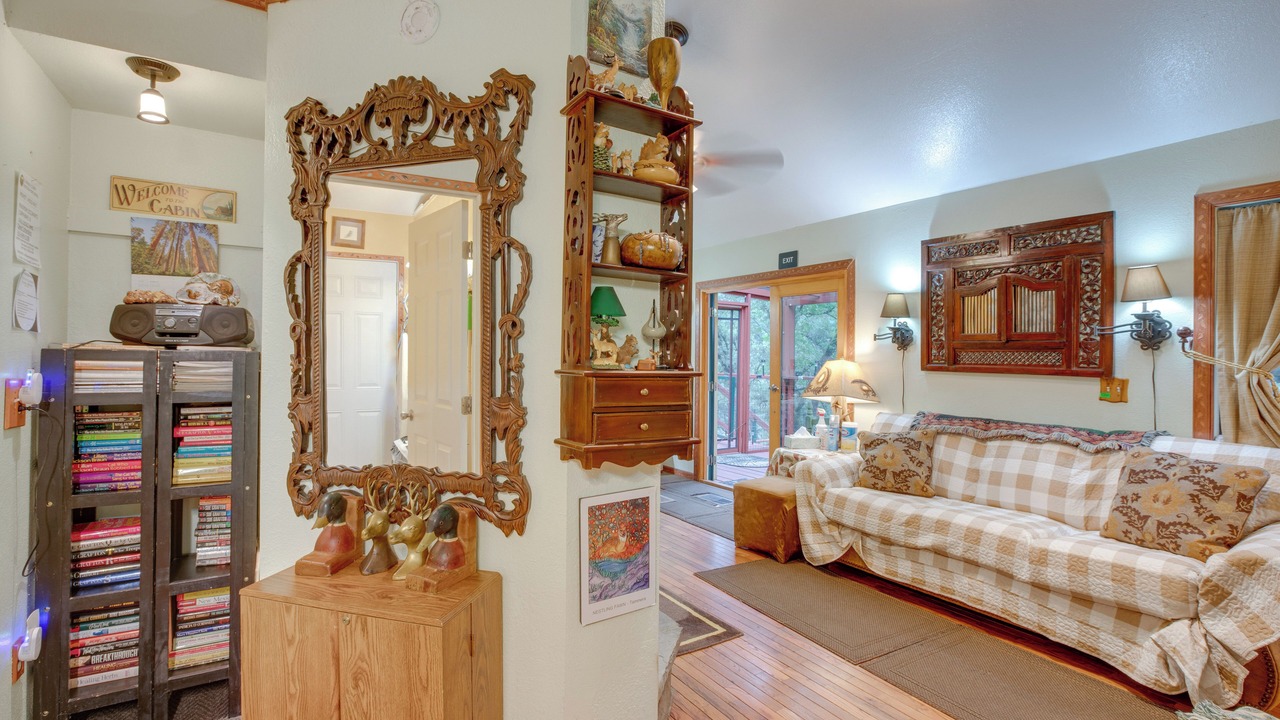 Photo of Livingroom in Placerville