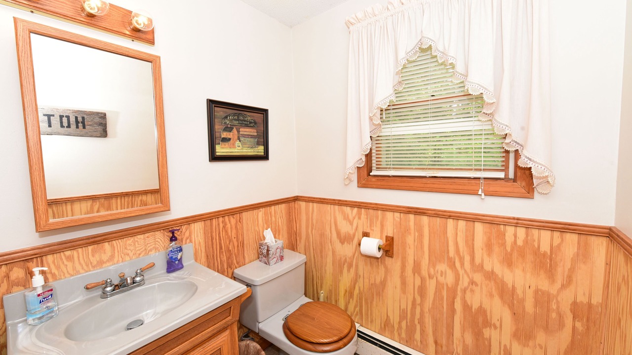 Photo of Bathroom in Eidelweiss Village