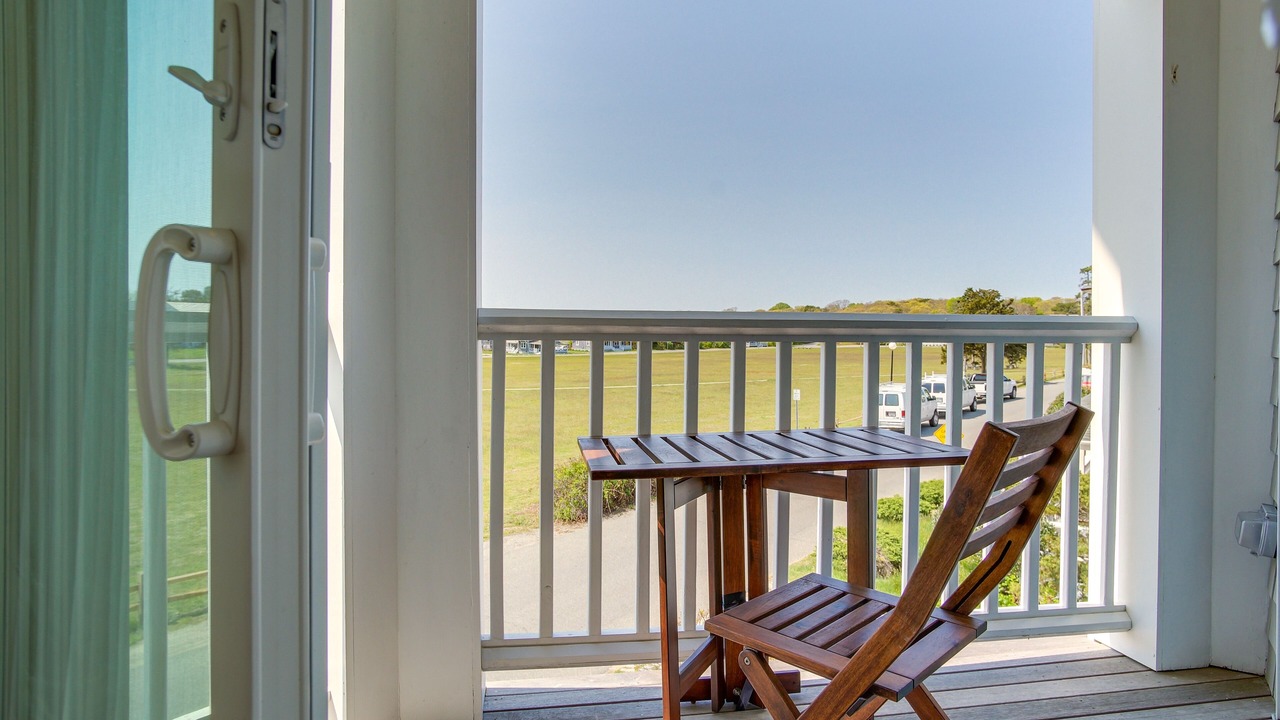 Photo of Patio Balcony in Oak Bluffs