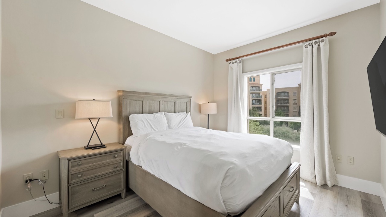 Photo of Bedroom in Lake Las Vegas