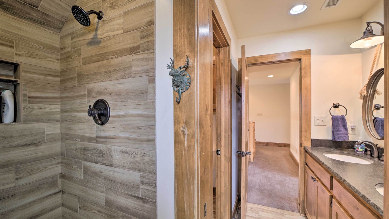 Photo of Bathroom in Cedar Vale