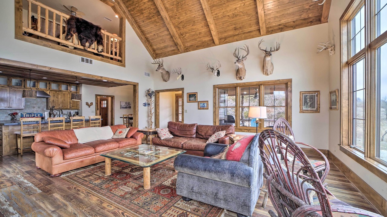 Photo of Livingroom in Cedar Vale