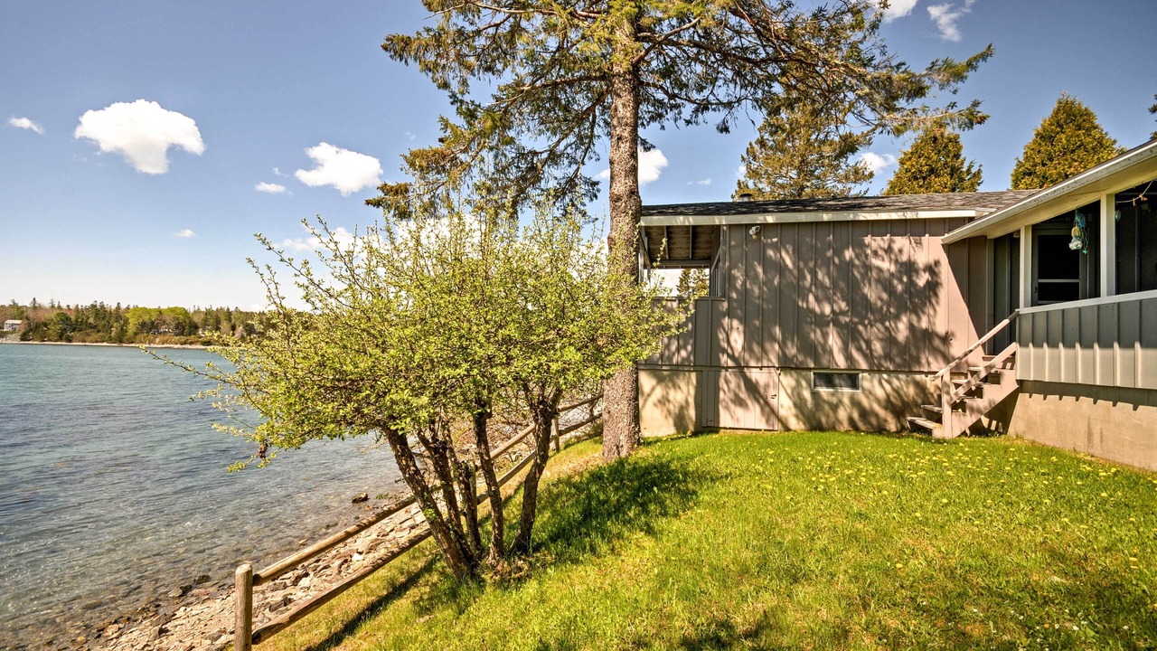 Photo of Outdoor in Hancock