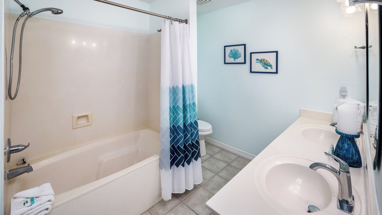 Photo of Bathroom in Fort Walton Beach