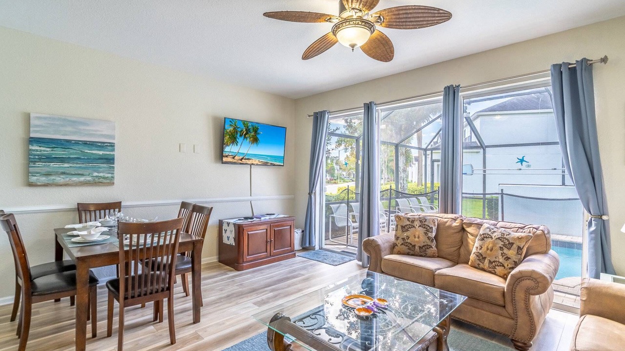 Photo of Outdoor in Windsor Hills