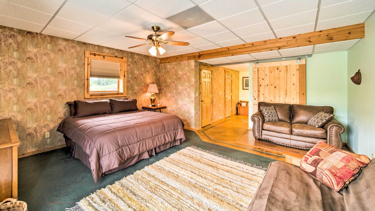 Photo of Bedroom in Keosauqua