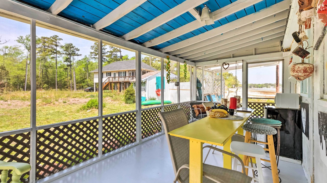 Photo of Outdoor in White Stone