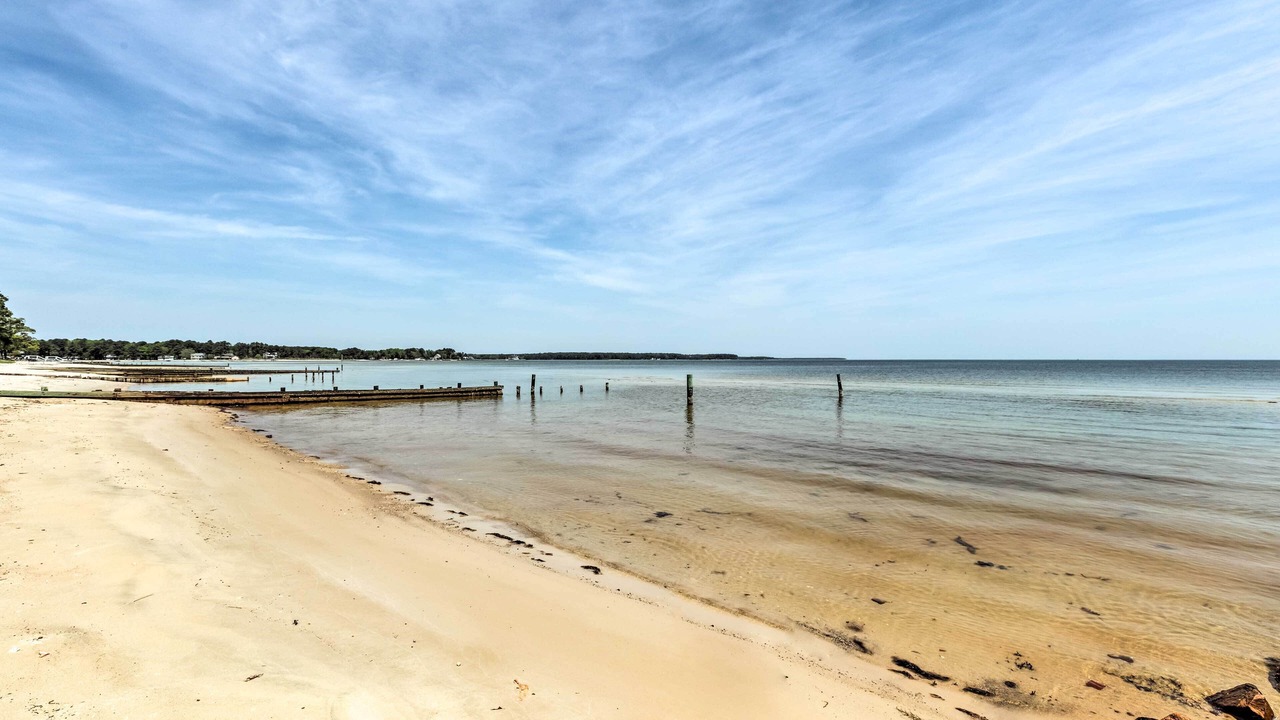 Photo of Others in White Stone