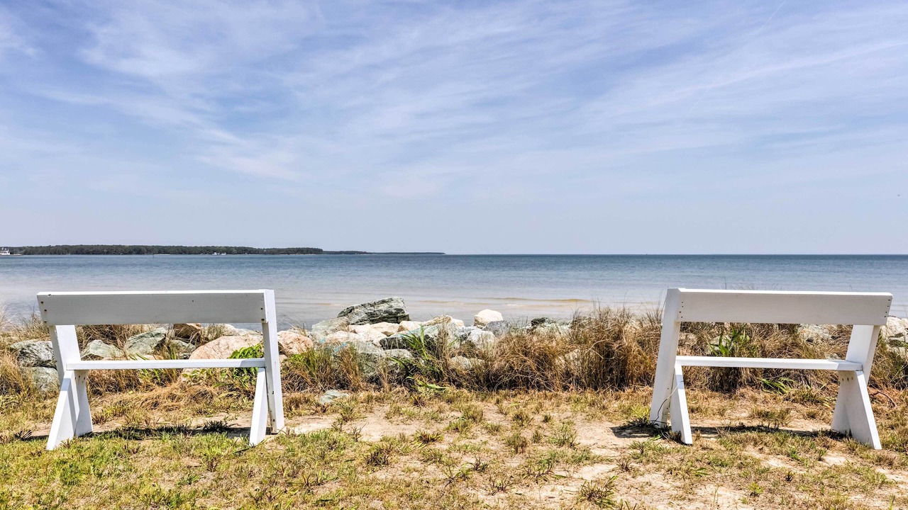 Photo of Outdoor in White Stone
