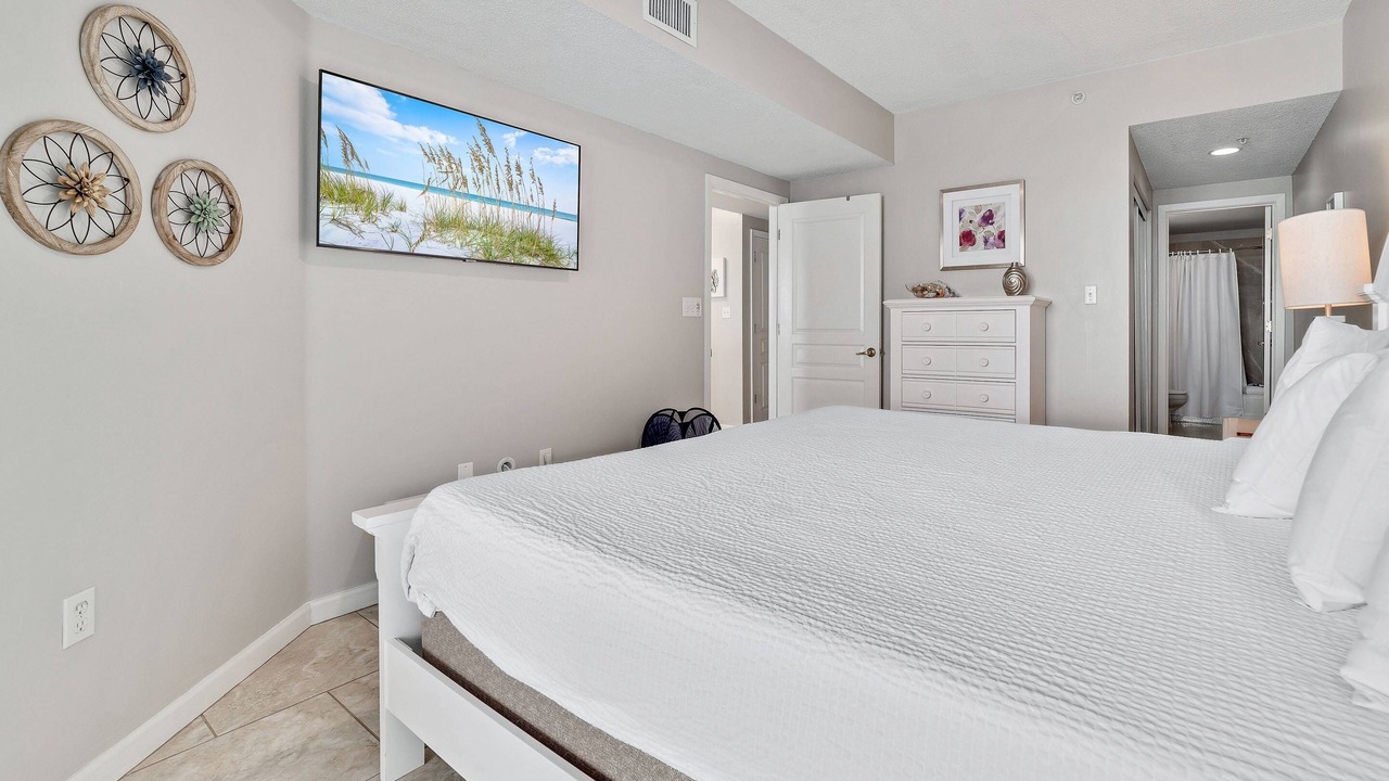 Photo of Bedroom in Orange Beach