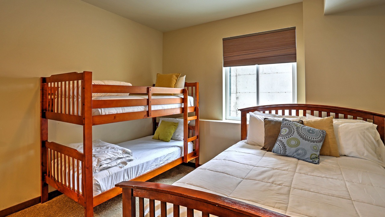 Photo of Bedroom in Manson