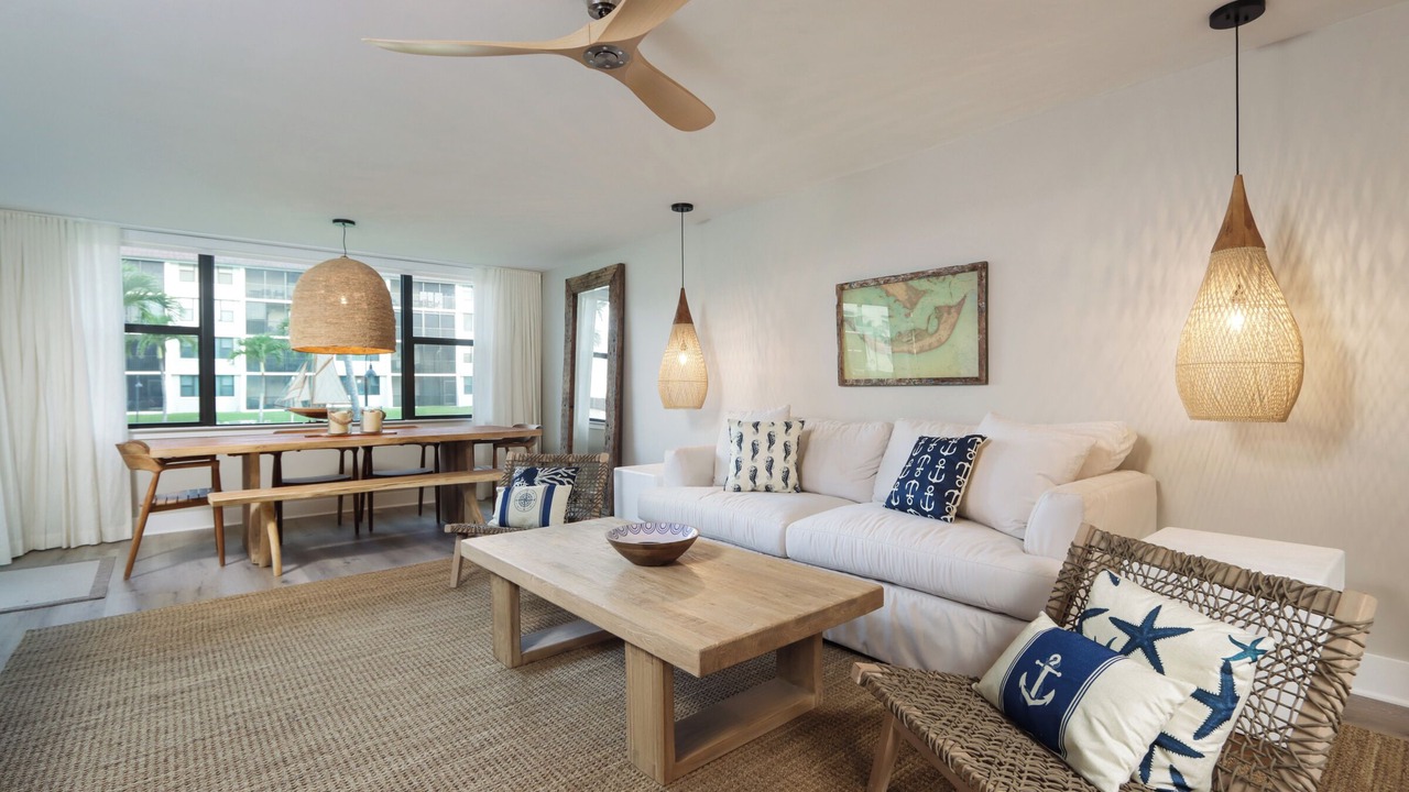 Photo of Livingroom in Sanibel