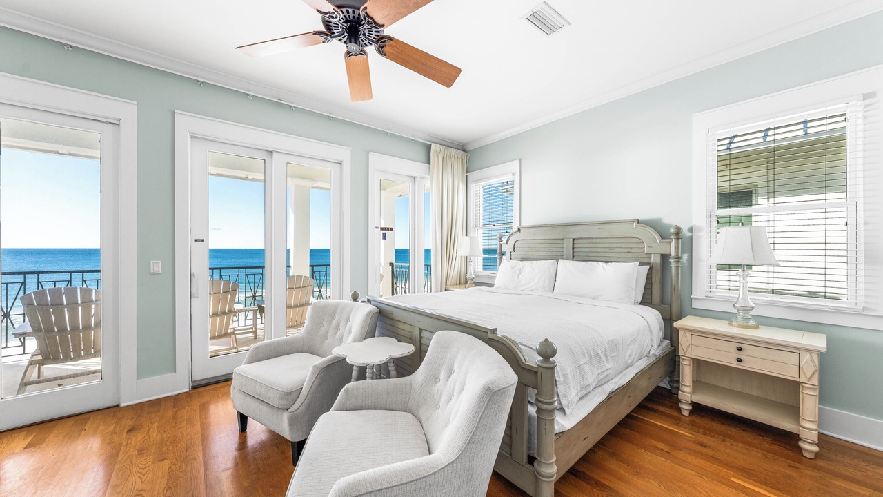 Photo of Bedroom in Frangista Beach