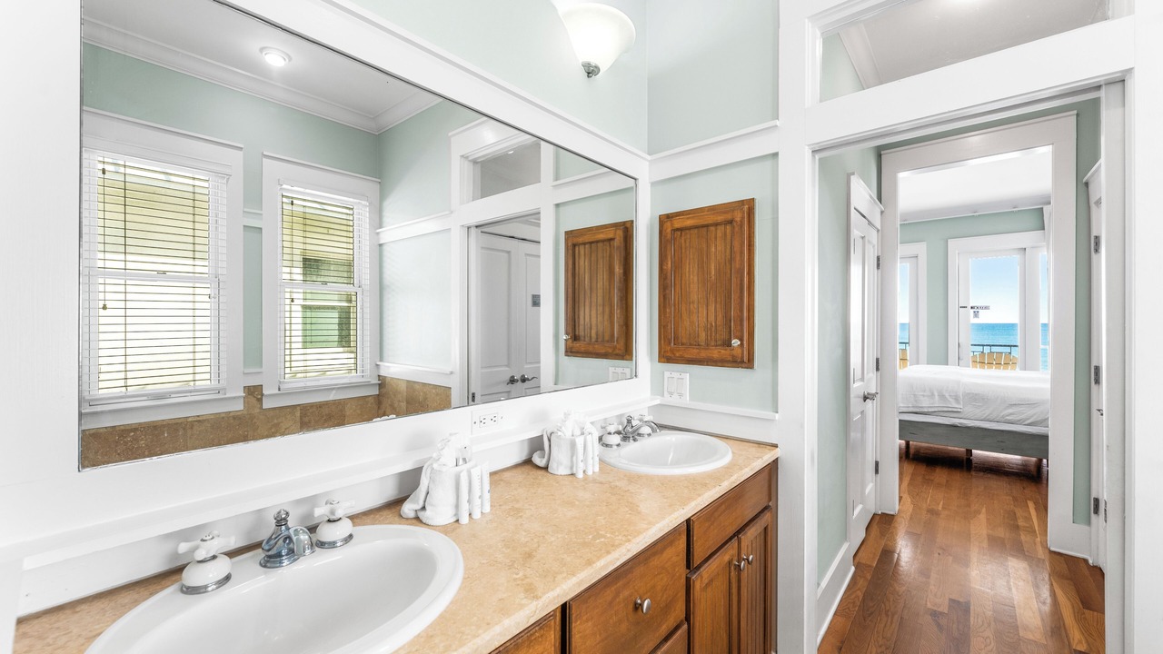 Photo of Bathroom in Frangista Beach