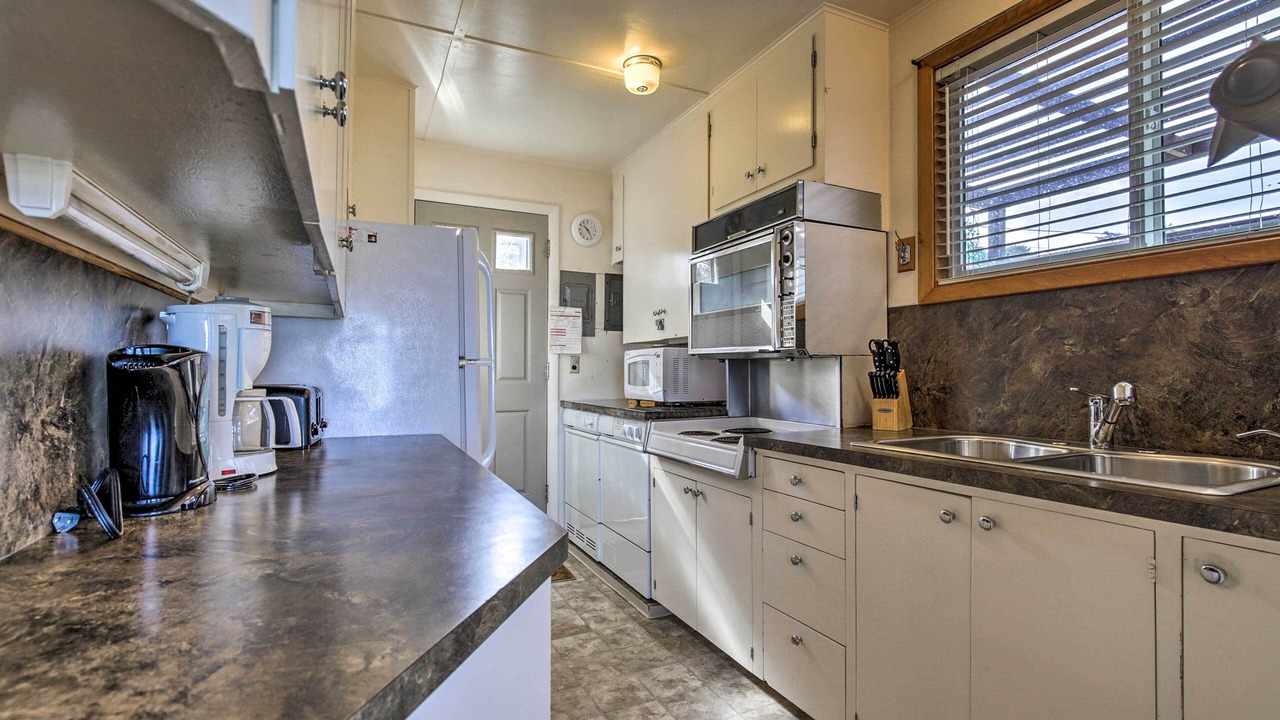 Photo of Others in Arch Cape