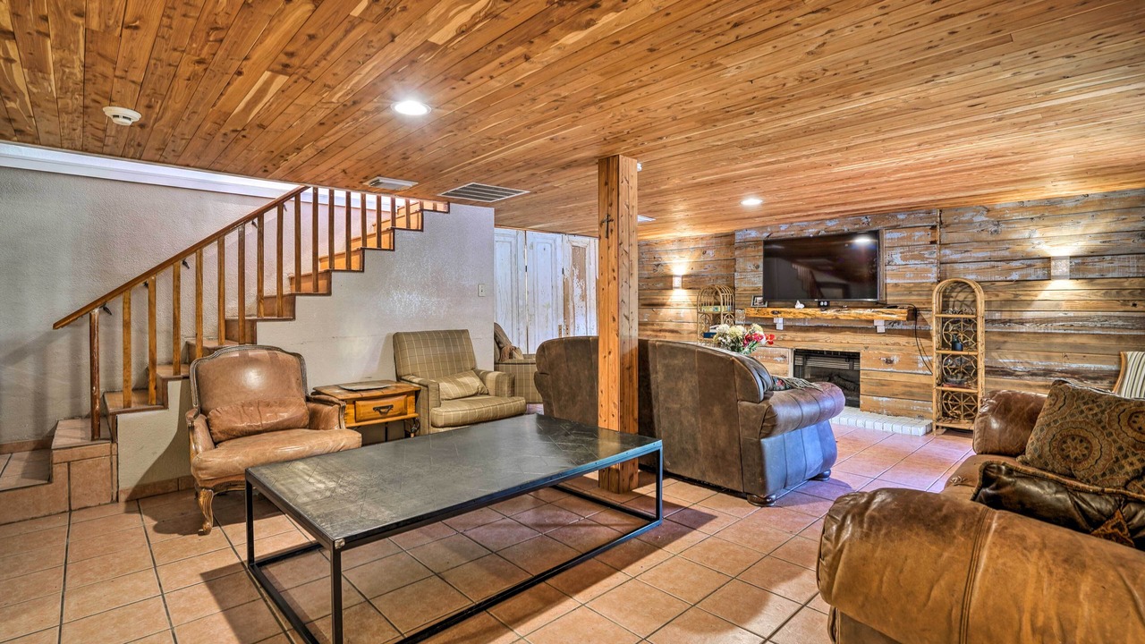 Photo of Livingroom in Seguin