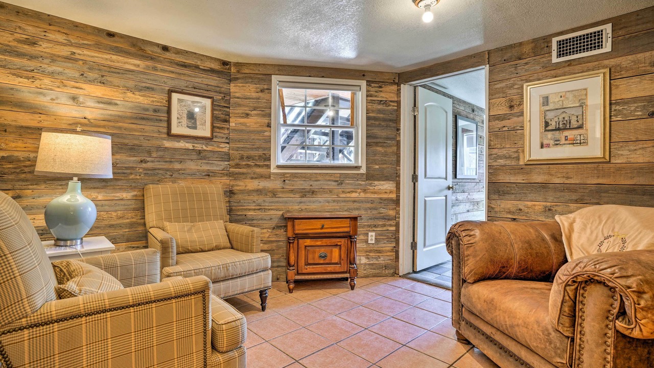 Photo of Livingroom in Seguin